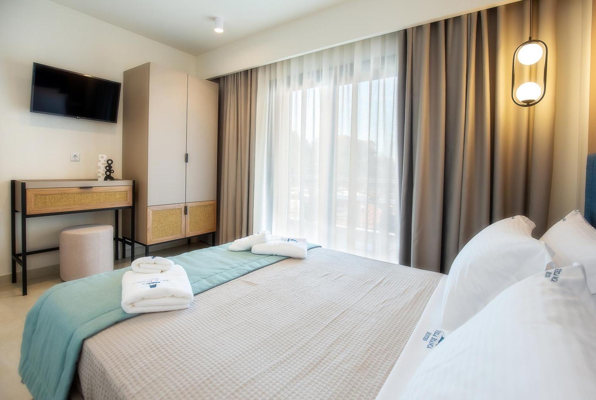 Vela Bianca Suites Limenaria  Exteriör bild