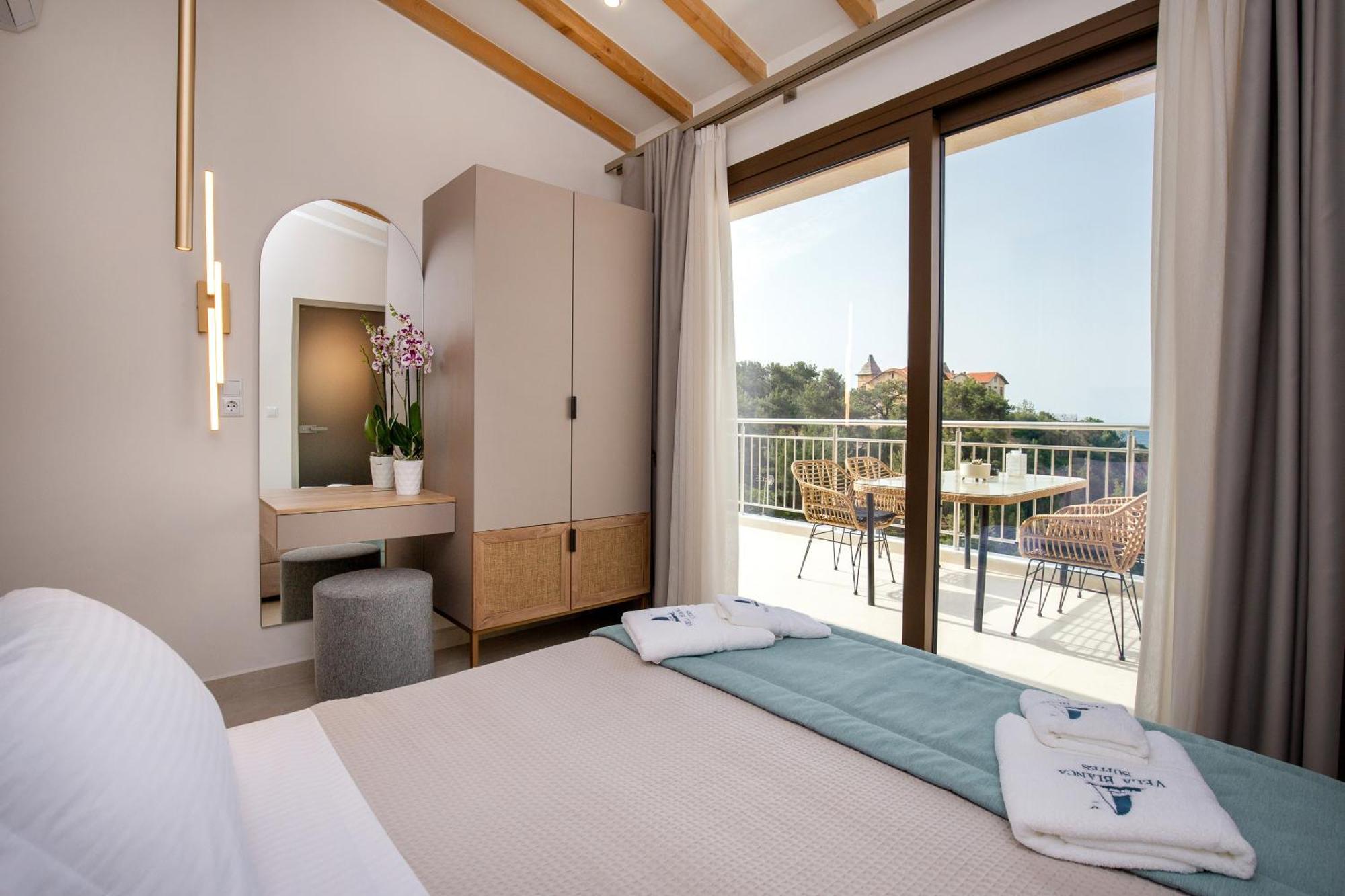 Vela Bianca Suites Limenaria  Exteriör bild